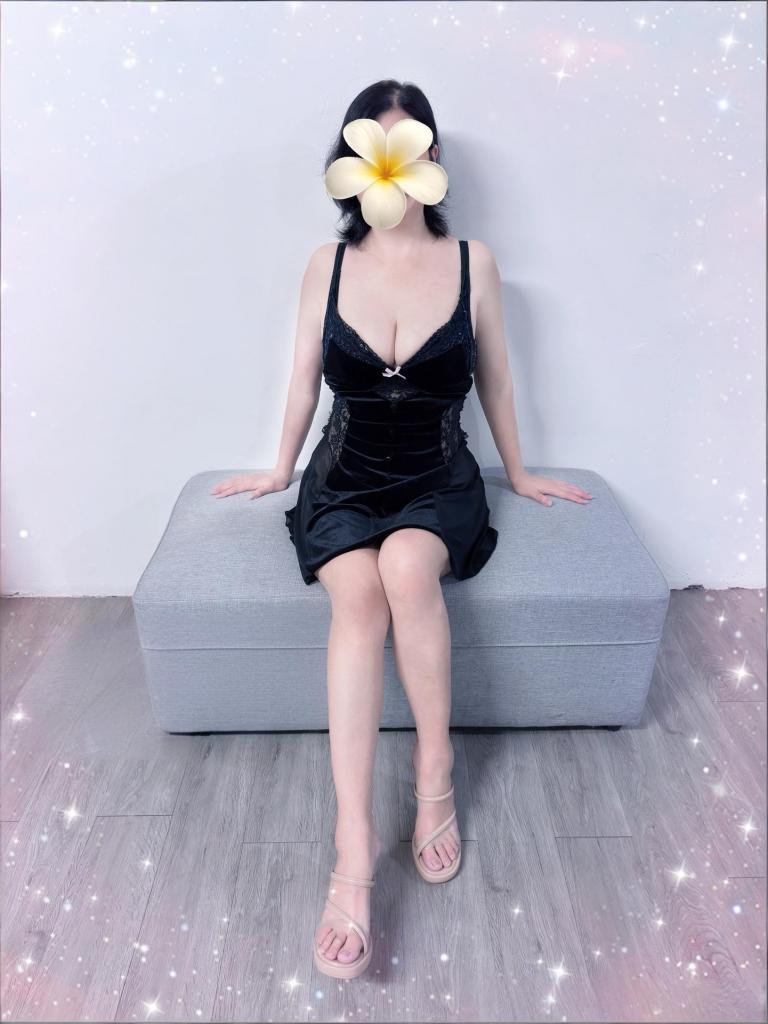 673320711: Chica busca chico en Barcelona