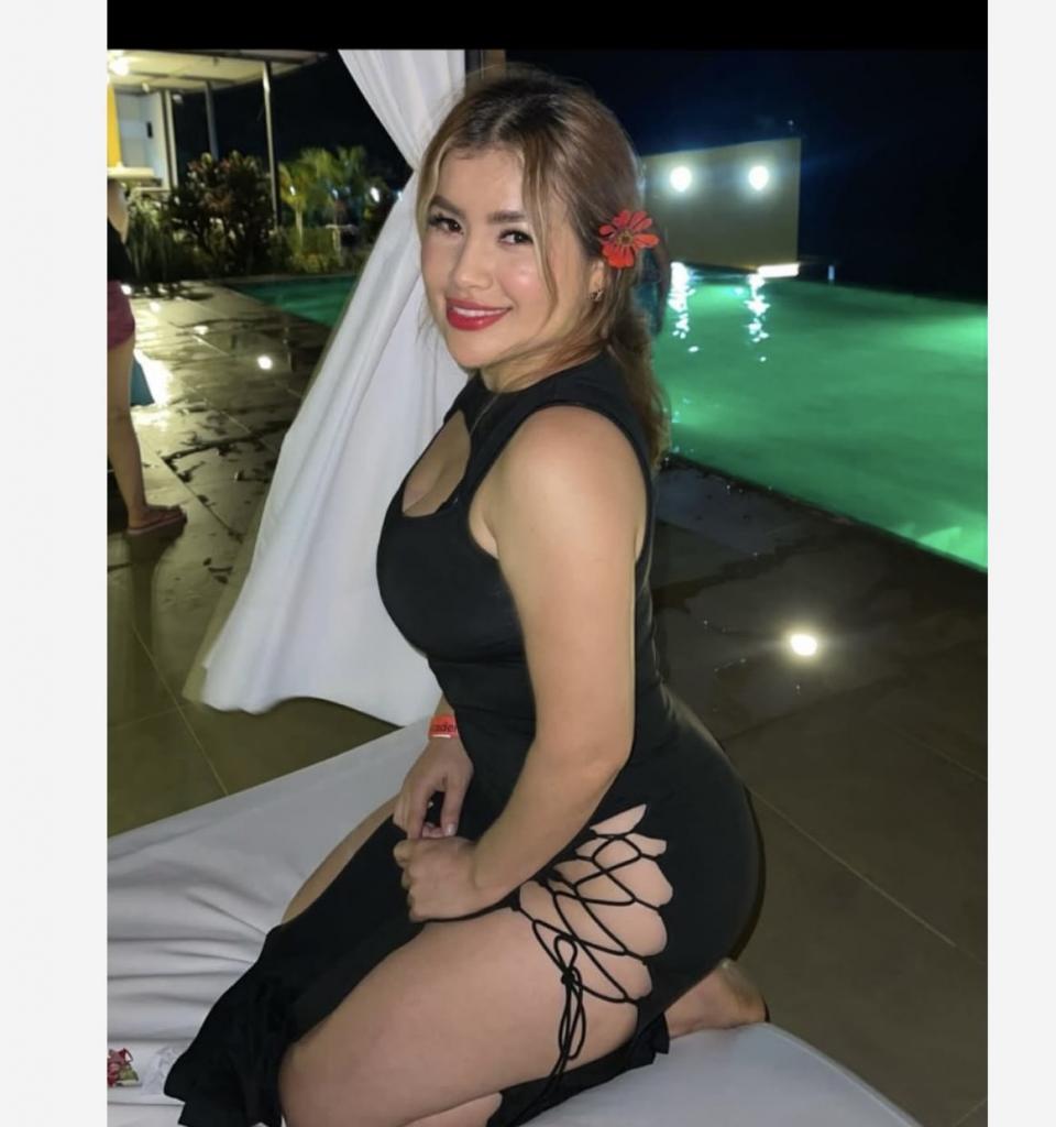 Chica busca chico en Almería: 