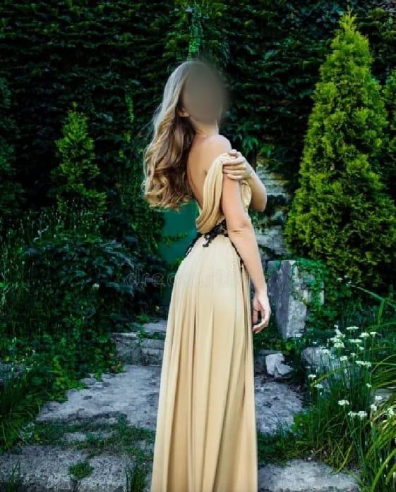 Chica busca chico en Cantabria: Chica busca chico