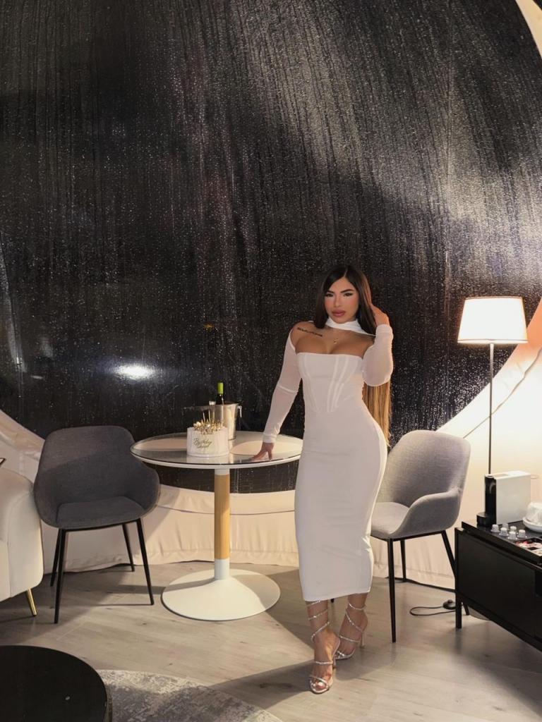 675108619: Chica busca chico en Mallorca