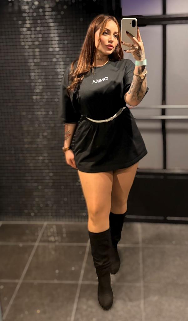 671829110: Chica busca chico en La Coruña