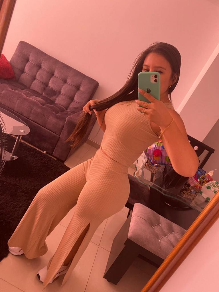 Chica busca chico en La Coruña: 