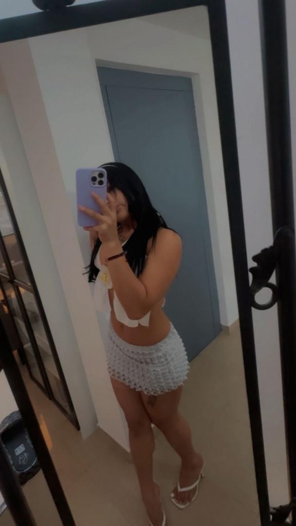 604182358: Chica busca chico en Málaga