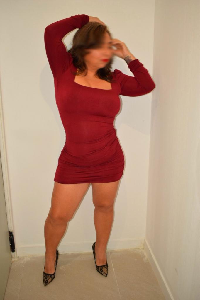 Chica busca chico en Alicante: 