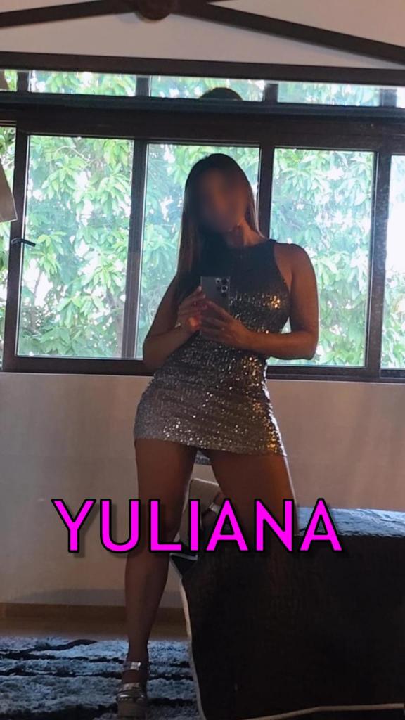 Chica busca chico en Huelva: 