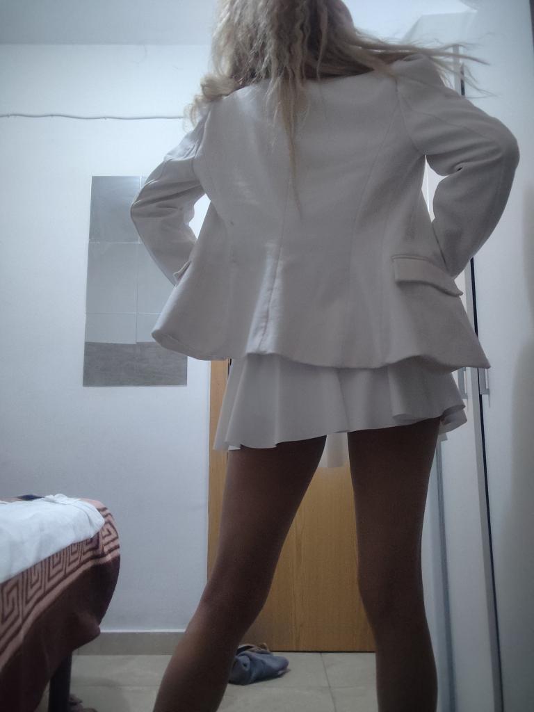 Chica busca chico en Granada: 