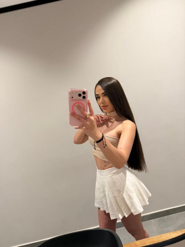 Chica busca chico en Mallorca: Chica busca chico