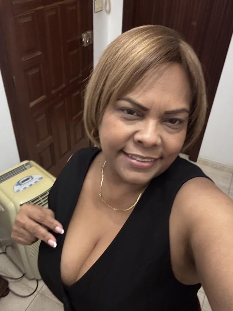 675056270: Chica busca chico en La Coruña