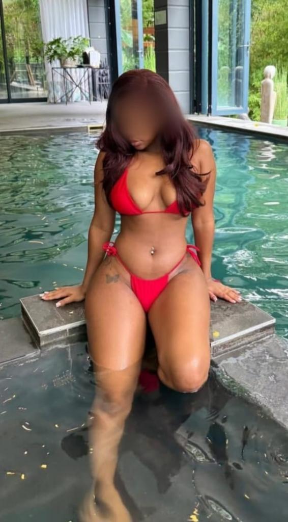 Chica busca chico en Asturias: 