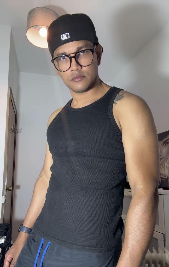 Chico busca chica en Pontevedra: 