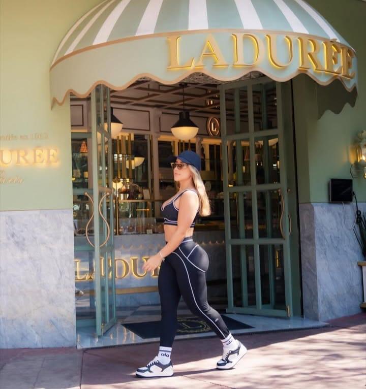 685225753: Chica busca chico en Alicante