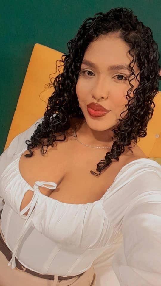 Chica busca chico en Almería: 