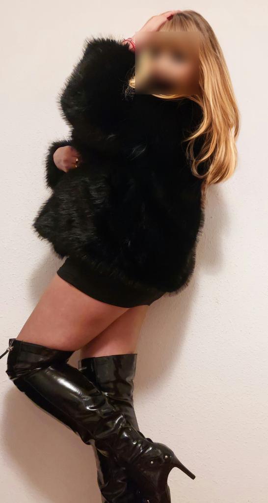 Chica busca chico en Lugo: 