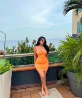 606895376: Chica busca chico en Pontevedra