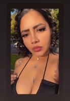 674938844: Chica busca chico en Barcelona