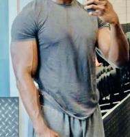 632623700: Chico busca chica en Barcelona