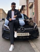 637700444: Chico busca chica en Barcelona