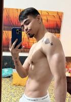 642694380: Chico busca chica en Granada