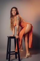 910707318: Chica busca chico en Madrid