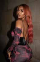 647721233: Chica busca chico en Murcia