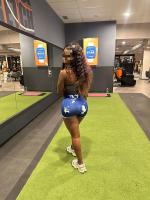 677315283: Chica busca chico en Cádiz