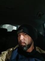 647408013: Chico busca chica en Madrid