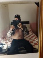 641881164: Chico busca chica en Valencia