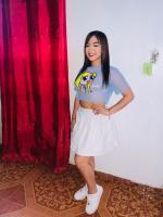 613457885: Chica busca chico en Barcelona