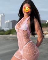 667098431: Chica busca chico en Cádiz