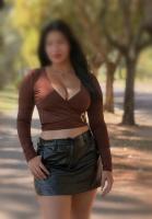 614438827: Chica busca chico en Gerona