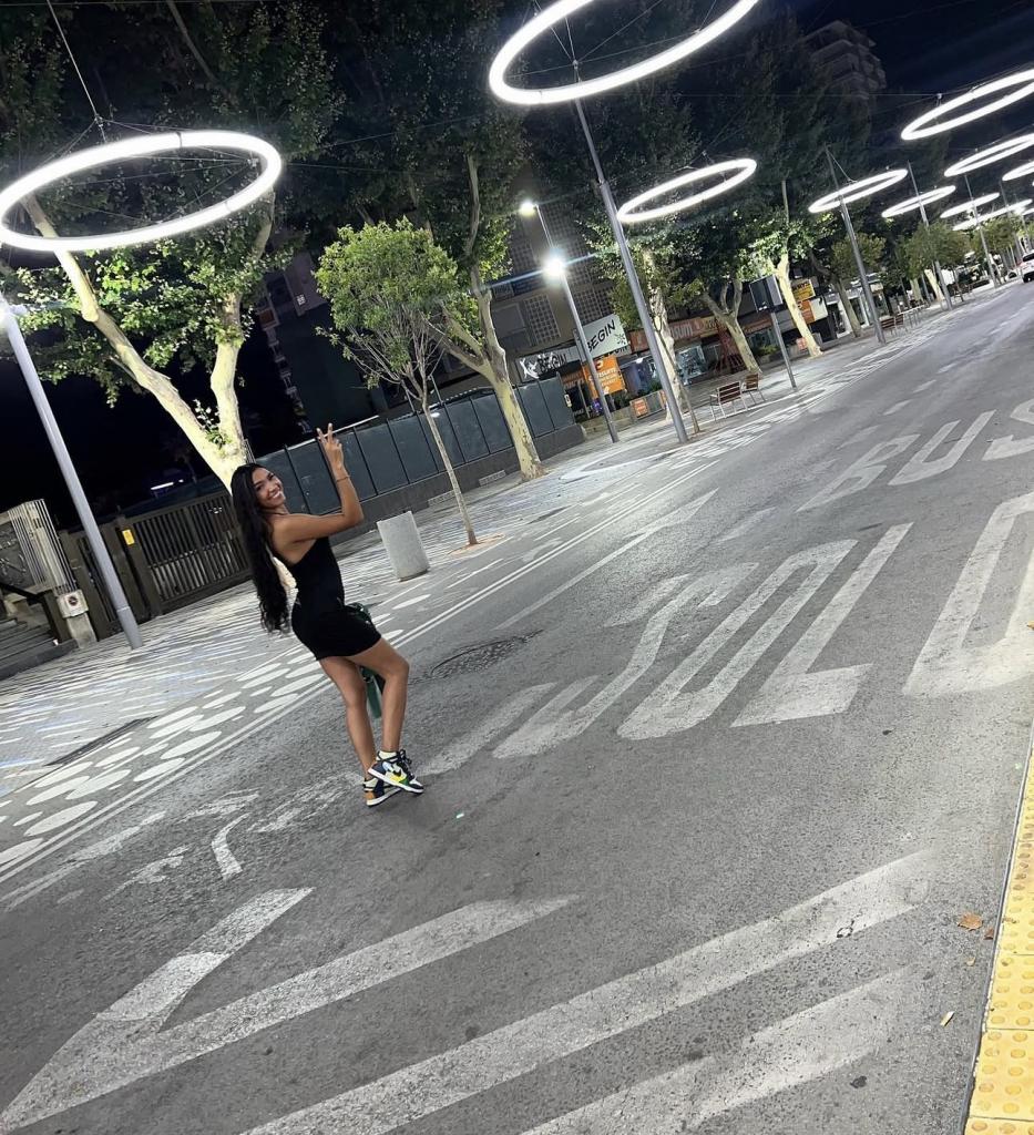 Chica busca chico en Alicante: 