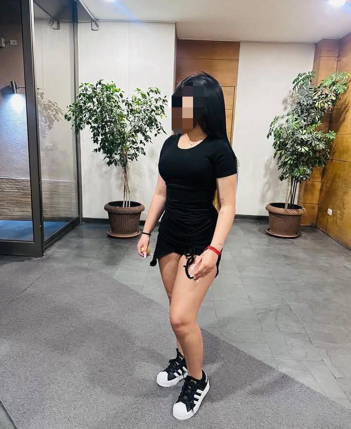 642897828: Chica busca chico en Murcia