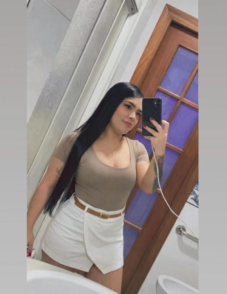 602387548: Chica busca chico en Barcelona