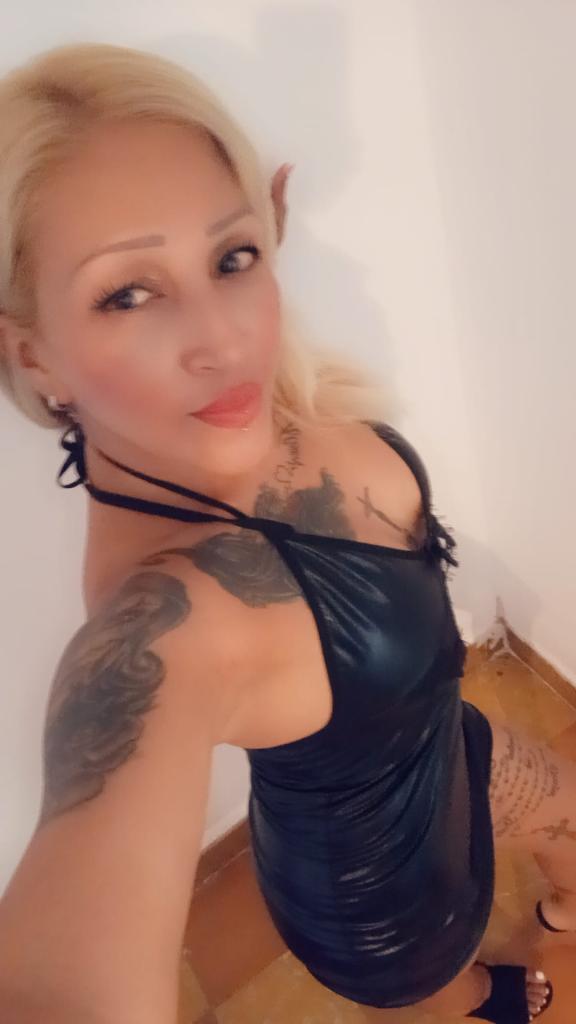 Chica busca chico en Barcelona: 