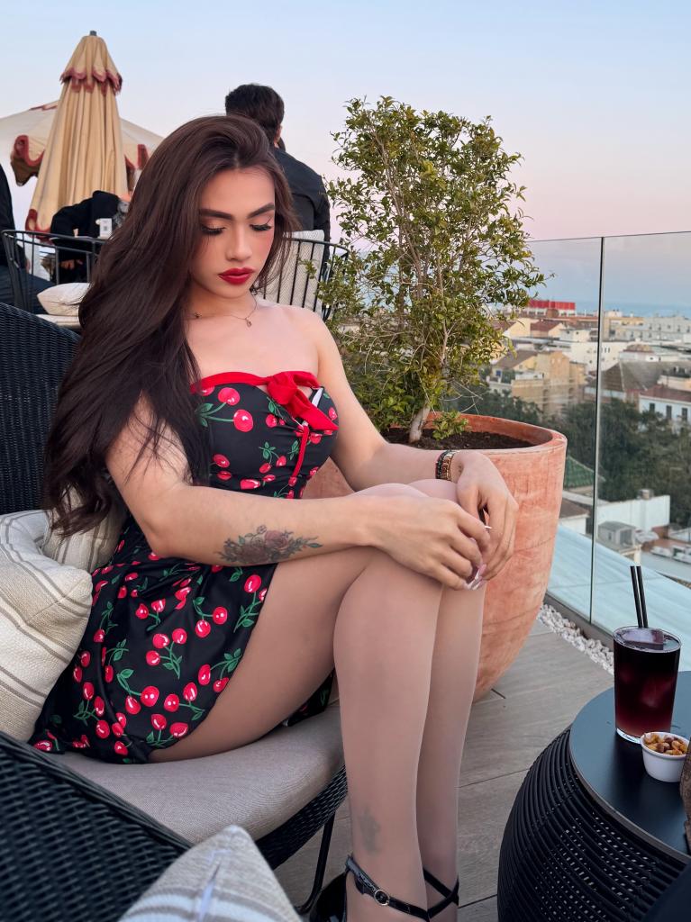 686857224: Travesti en Málaga