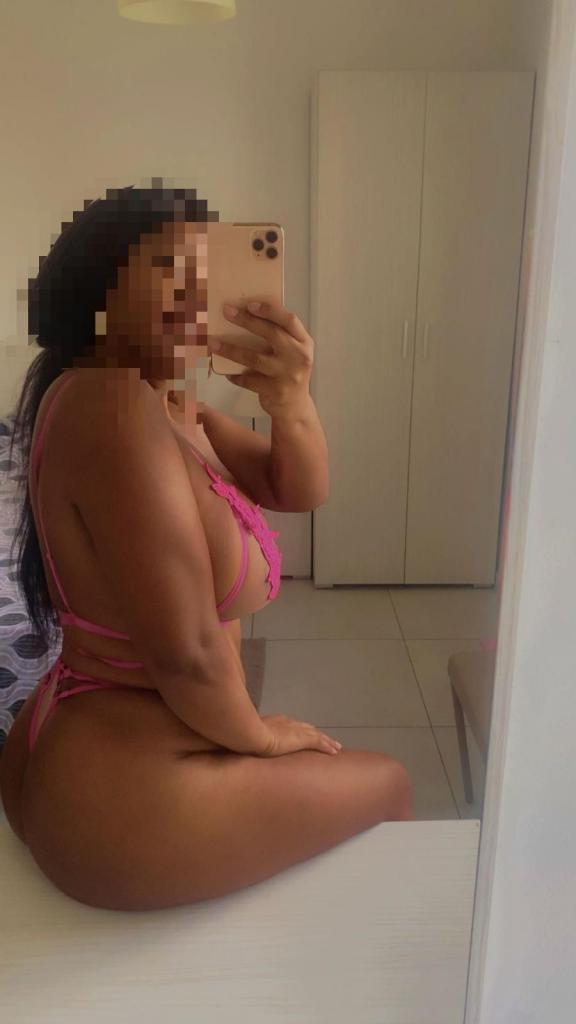 632772134: Chica busca chico en Cádiz