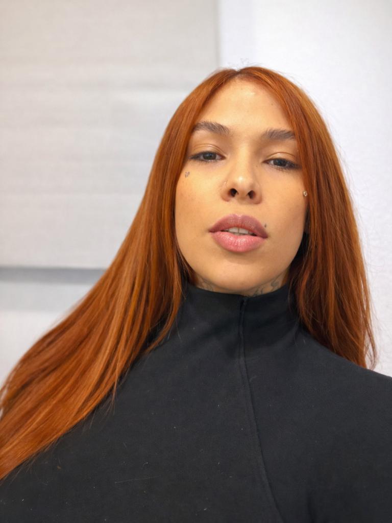 Chica busca chico en Cádiz: 