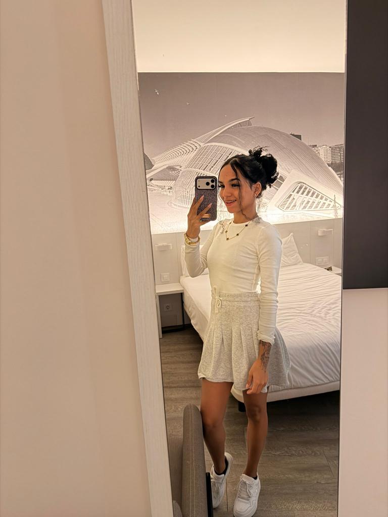 Chica busca chico en Valencia: 