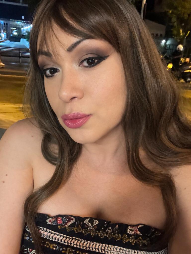 640684016: Transexual en Barcelona