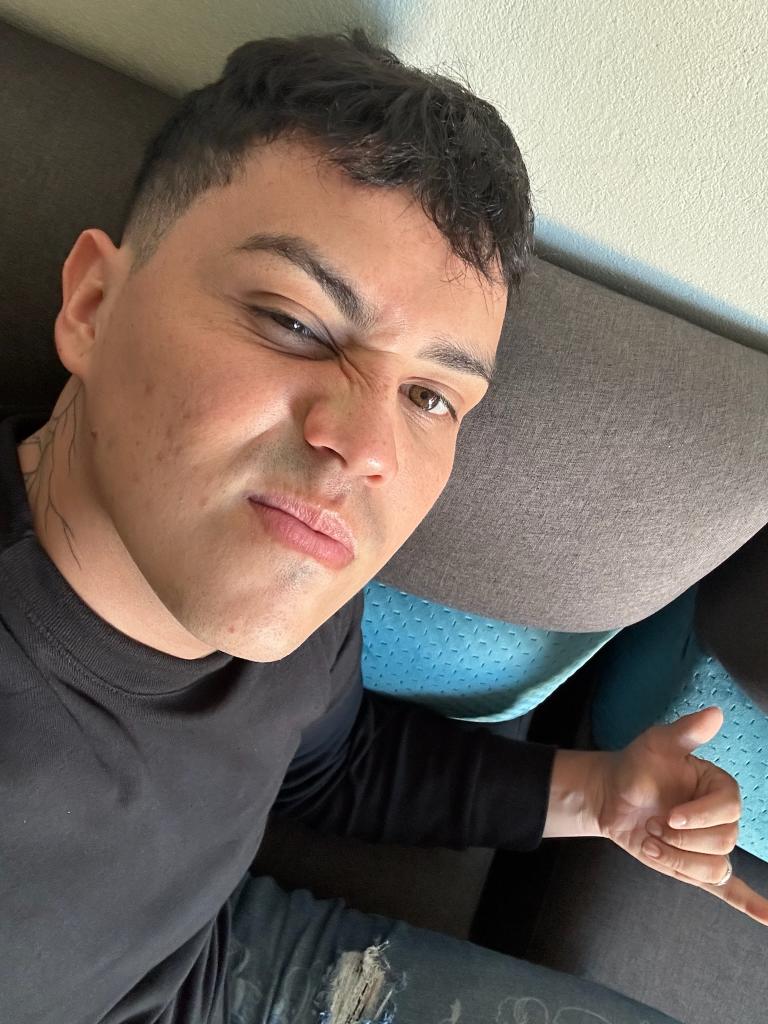 Chico busca chica en Alicante: 