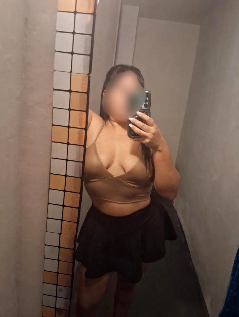 Chica busca chico en Tenerife: 