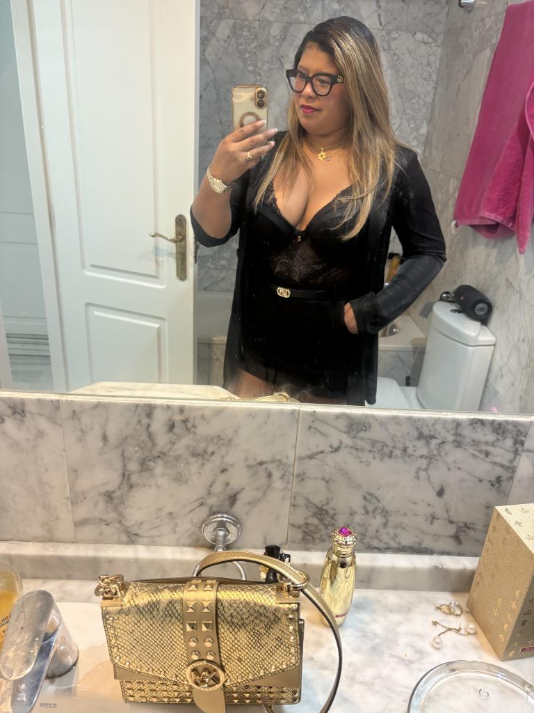 673821429: Chica busca chico en Málaga
