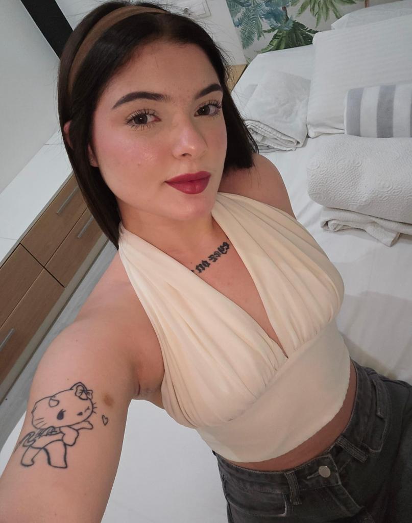 Chica busca chico en Ibiza: 