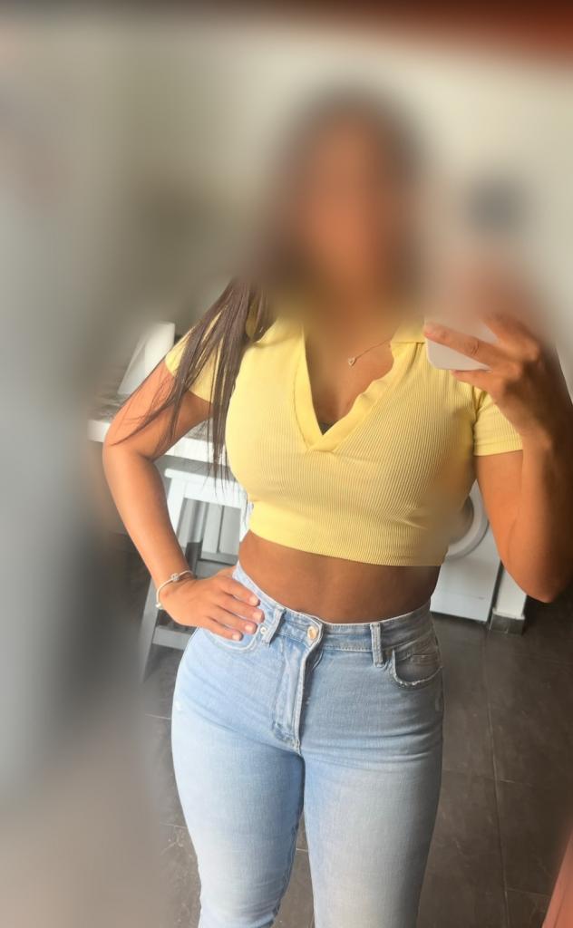 Chica busca chico en Tenerife: 