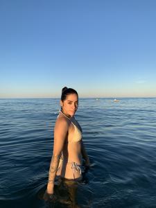 693249590: Chica busca chico en Valencia