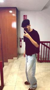 613859467: Chico busca chica en Alicante