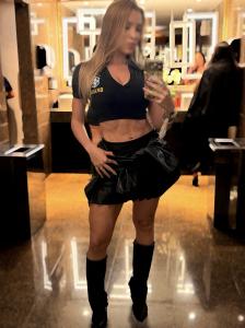 671648158: Chica busca chico en Murcia