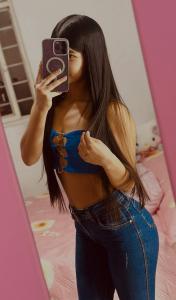 667090324: Chica busca chico en Cádiz