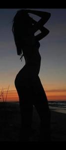 612415866: Chica busca chico en Gerona