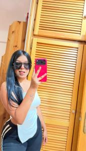 663582673: Chica busca chico en Murcia